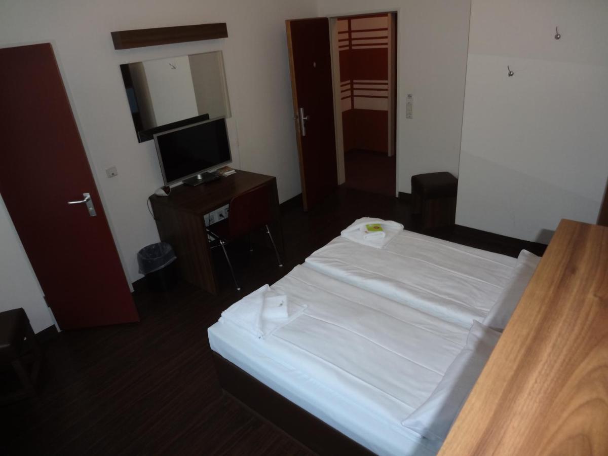 Hotel 103 Berlin